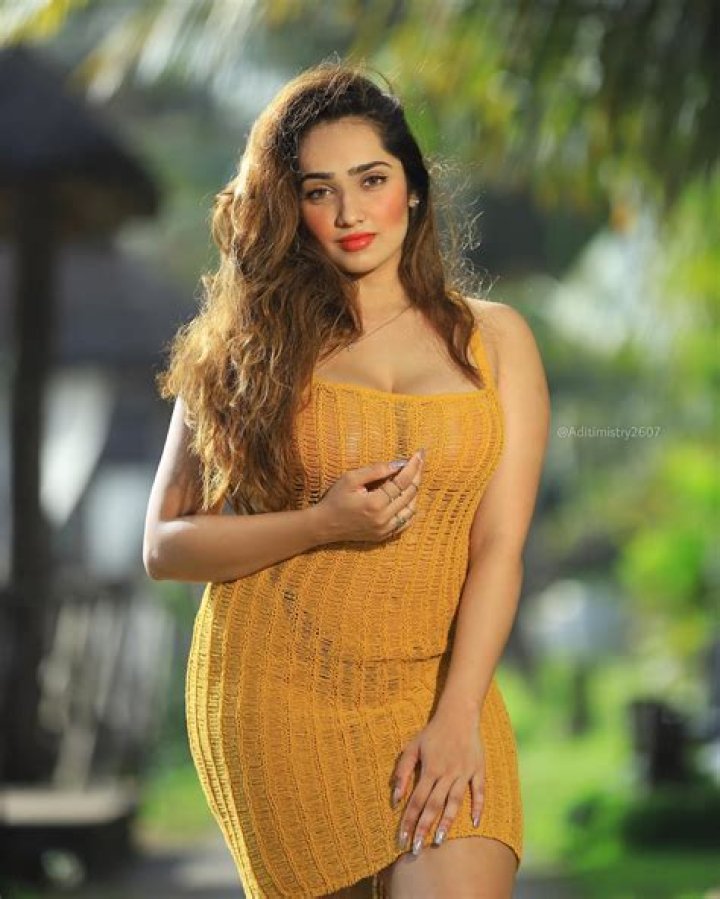 Aditi Mistry Nude Leaked